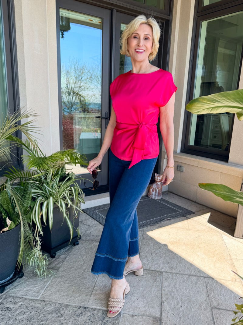 comfortable stylish blouse over 50 - city chic Lyssé look