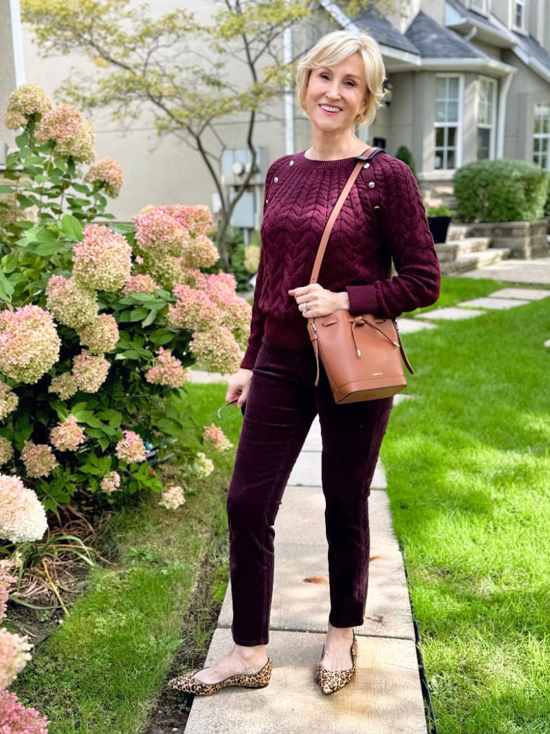 bucket bag | How To Choose the Right Handbag for Your Body Type